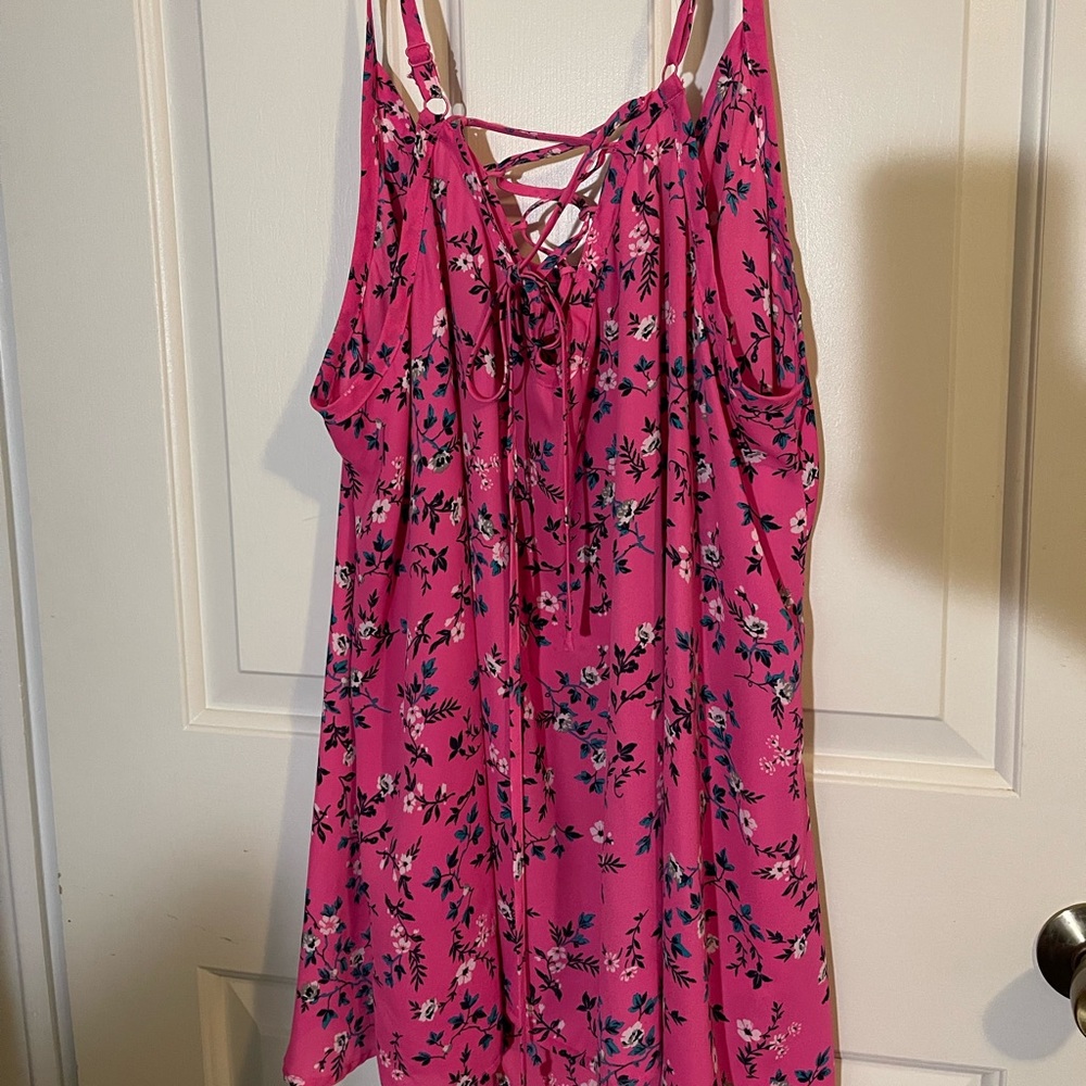 Torrid string tank top size 3